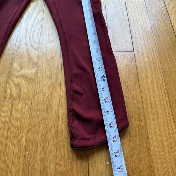 Lululemon Size 2 Deep Rouge Burgundy Body Con Crop Leggings Mesh Trim Yoga Pants - Picture 3 of 10